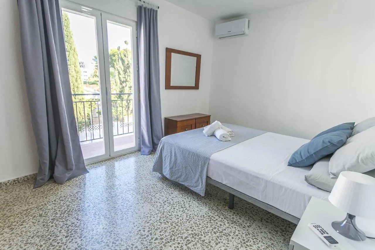 Canovas Nerja - Casa Parador Con Jardin Privado En Centro Nerja Ferienhaus