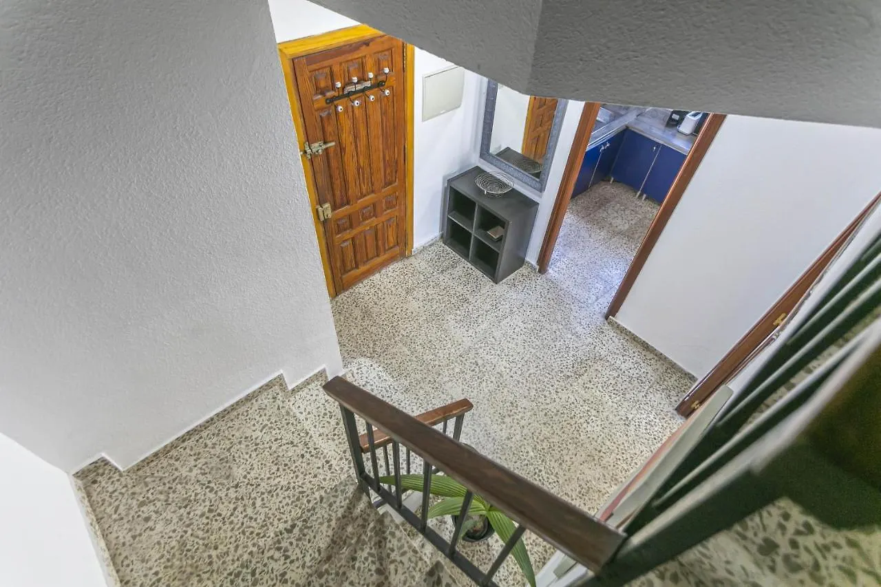 Canovas Nerja - Casa Parador Con Jardin Privado En Centro Nerja