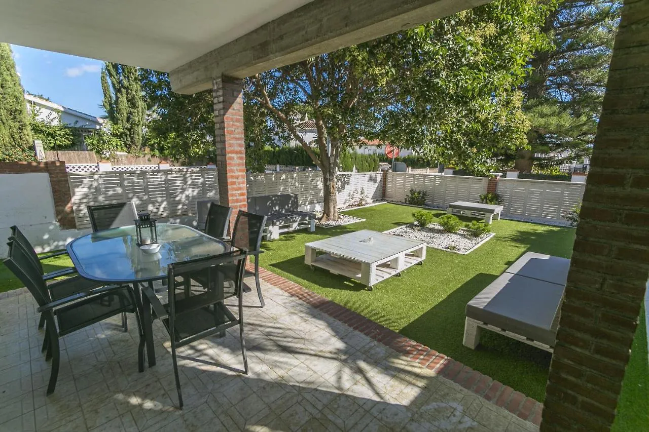 Canovas Nerja - Casa Parador Con Jardin Privado En Centro Nerja Ferienhaus