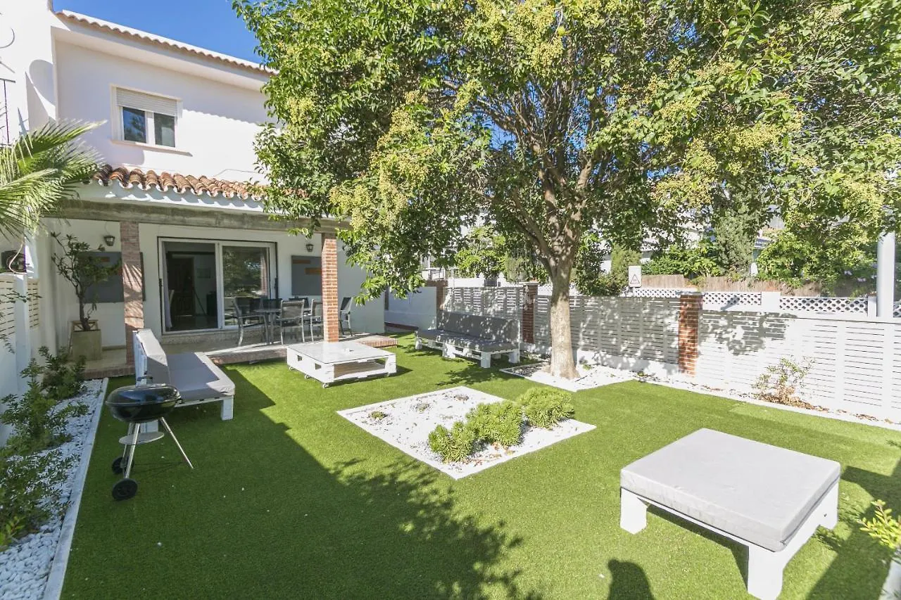 Canovas Nerja - Casa Parador Con Jardin Privado En Centro Nerja